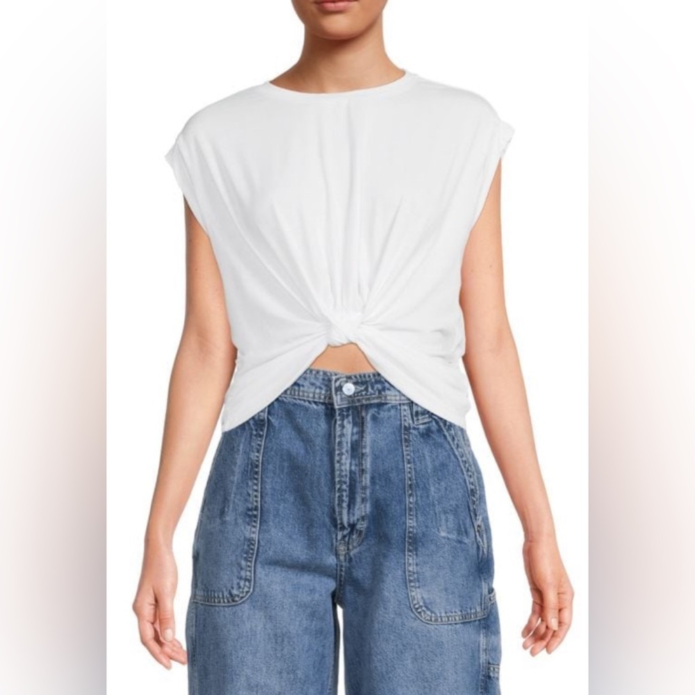BCBGENERATION WHITE CAP SLEEVE KNOTTED HEM TEE Size Small (6) NWT
